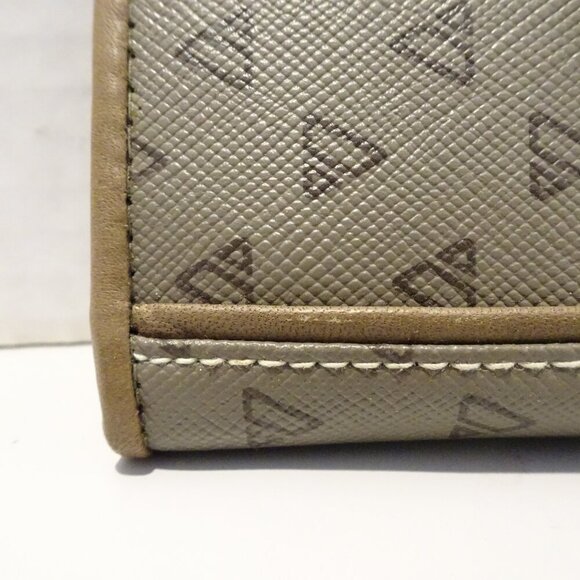 Vintage 1990's Liz Claiborne Credit Card Holder Triangle Logo Wallet - Picture 3 of 6